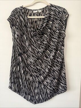 Chico's Black & White Draped Cowl-Front Print Top